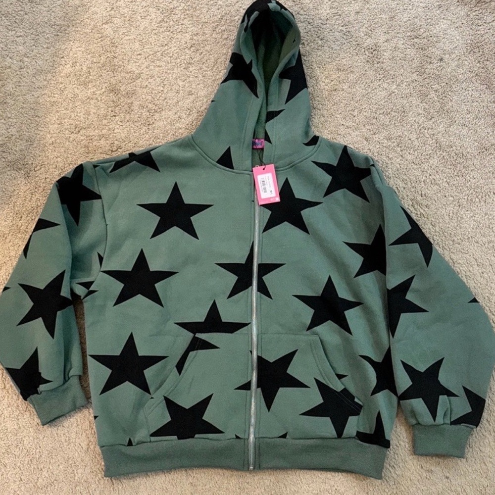 Edikted Star at Me Oversized Hoodie, Size Medium/Large, Green and Black Stars